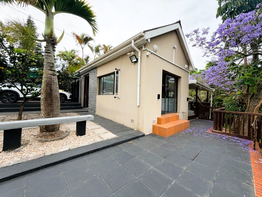 3 Bedroom Property for Sale in Nahoon Valley Park Eastern Cape